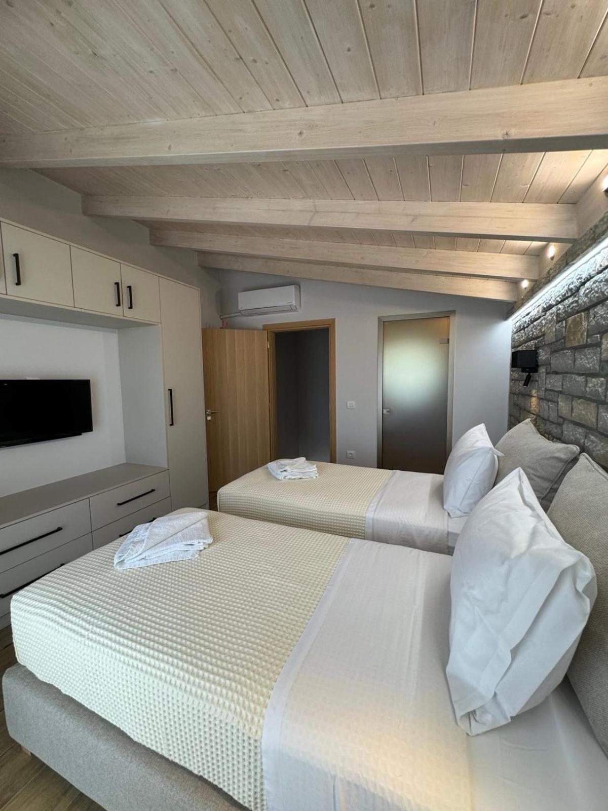 Iris Villas Complex Frínion Eksteriør billede